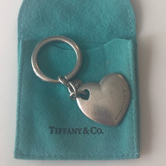 Tiffany & Co. Jewelry - TIFFANY & CO. Heart Key Chain in Sterling Silver